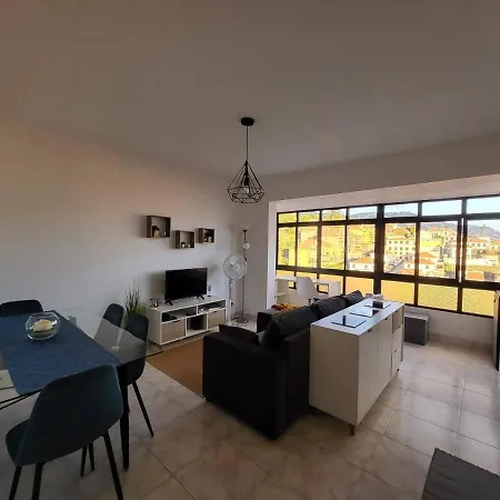 Panoramic View Апартаменты Фуншал